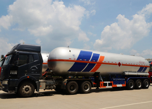 Semirremolque cisterna de camión de gas licuado de petróleo 51000L con 3 ejes para GLP